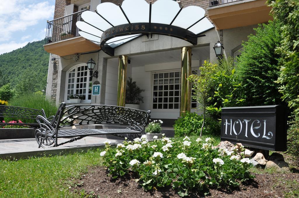 Hotel Edelweiss Camprodon Exterior foto