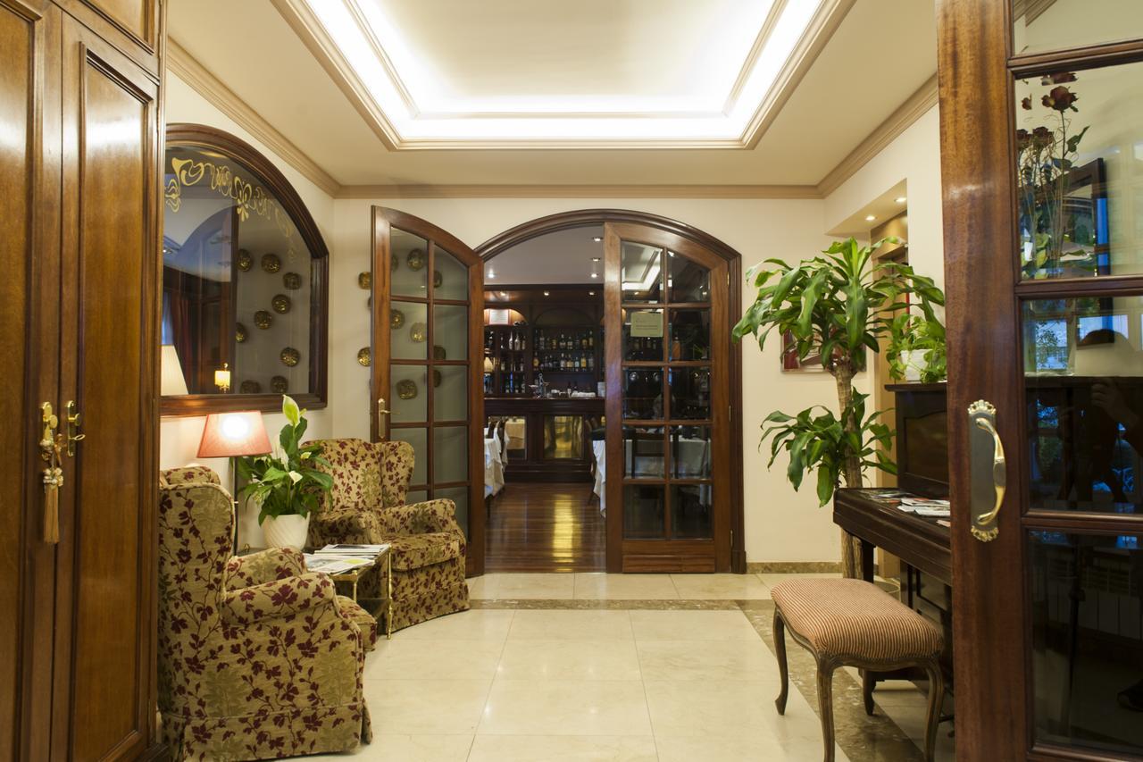 Hotel Edelweiss Camprodon Exterior foto